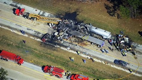 4 die in fiery crash on interstate highway south of Atlanta